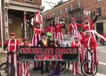 Cincinnati Stilt Walkers