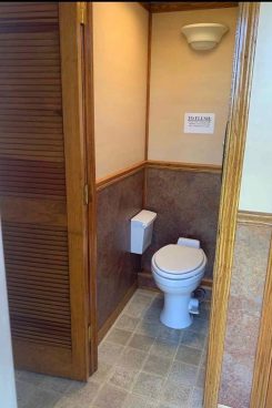 Restroom Trailer Womens