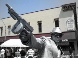 Gangster Living Statue Gangster Living Statue