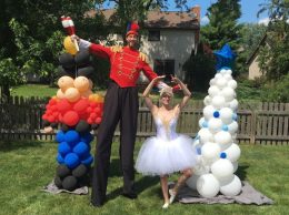 Nutcracker Balloon Pillars Nutcracker Balloon Pillars