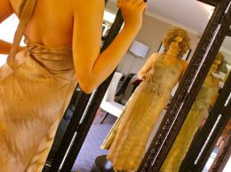 Gold Girl Living Statue Gold Girl Living Statue
