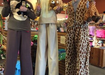 Cincinnati Stilt Walkers