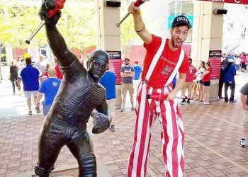 Stilt Walkers Cincinnati Reds Opening Day
