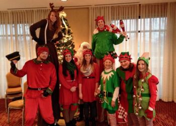 Christmas Stilt Walkers Cincinnati