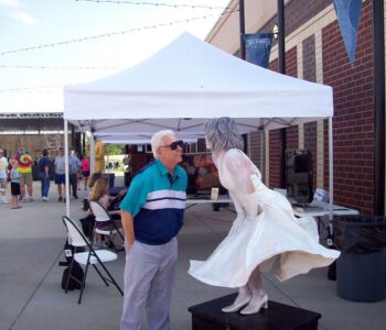 Living Statue Cincinnati OH